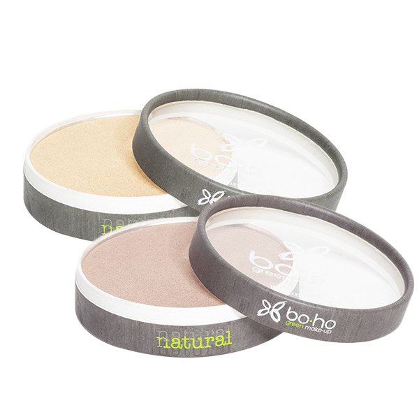 Rozjasňovače Boho Green 01 Sunrise Glow a 03 Stardust v šedých dózách